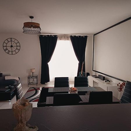 Duplex Proche Disney Avec Ecran Cinema Chessy  Buitenkant foto