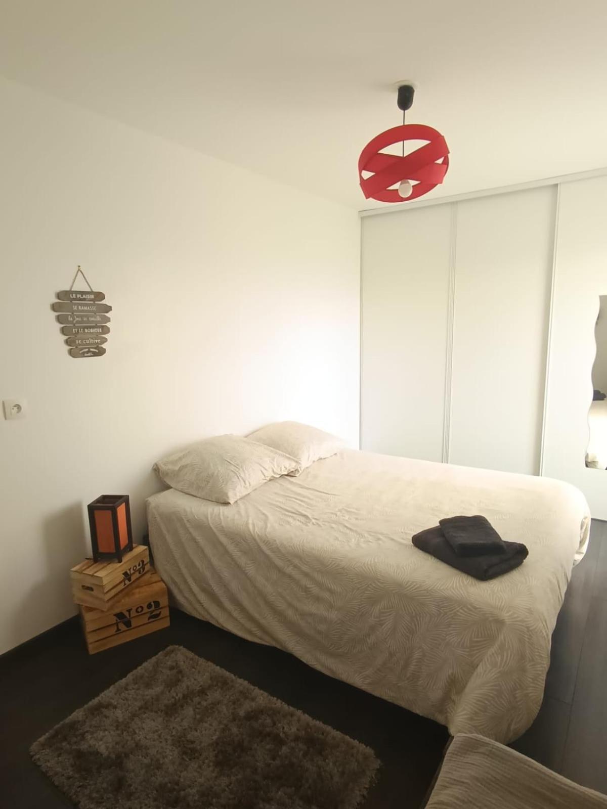 Duplex Proche Disney Avec Ecran Cinema Chessy  Buitenkant foto